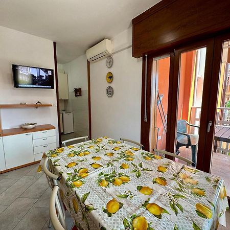 Easy Apartments Peschiera Peschiera del Garda Exteriör bild