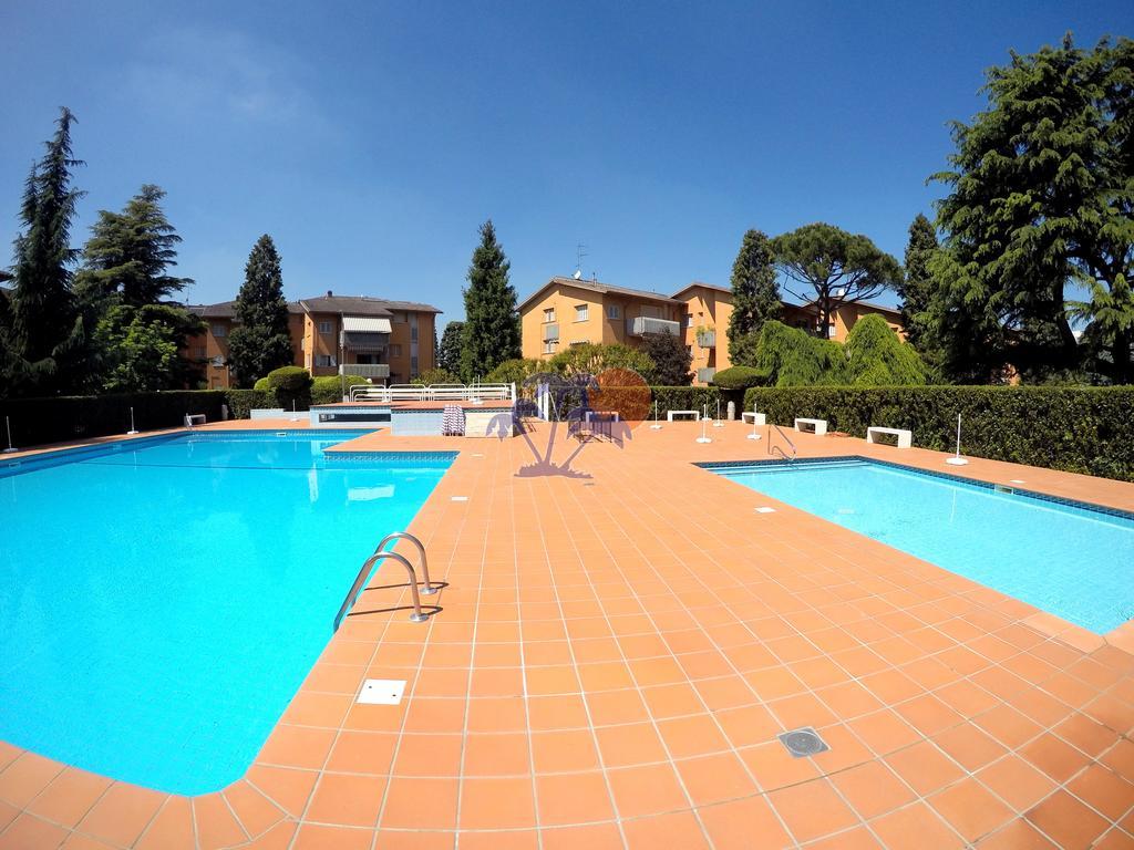 Easy Apartments Peschiera Peschiera del Garda Exteriör bild